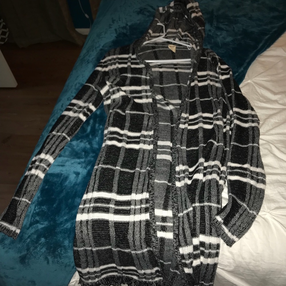 B&W striped cardigan